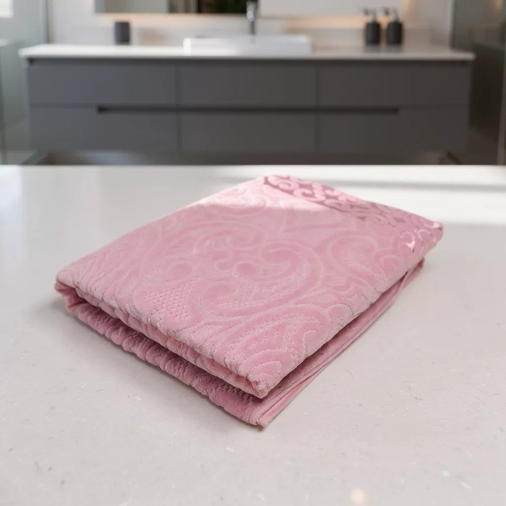 Soft Velour Rose Towel (85×150 cm)