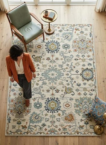 Traditional Aram Oasis Rug