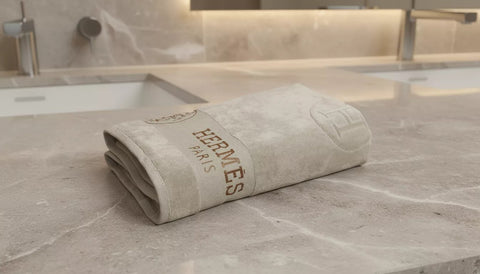 The VJ Supreme Sheared Velour H6 Towel (70×140 cm)