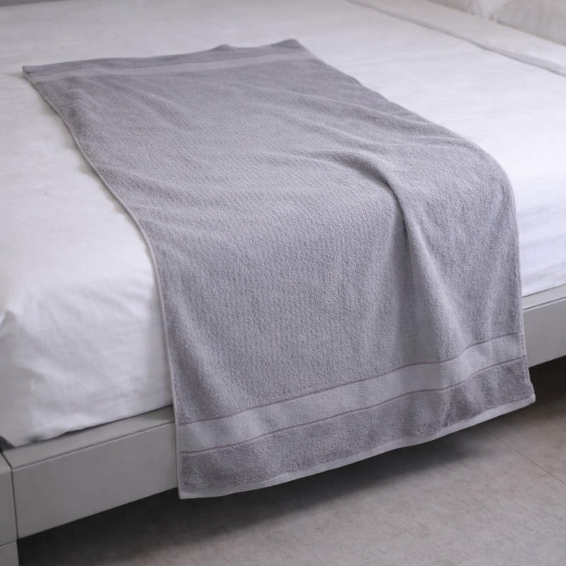Modern Charcoal Terry Towel  (70×140 cm)