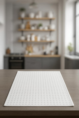 Calm Touch Kitchen Towel – Off-White Elegance