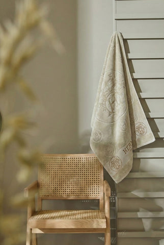 The VJ Supreme Sheared Velour H Towels (50×90 cm)