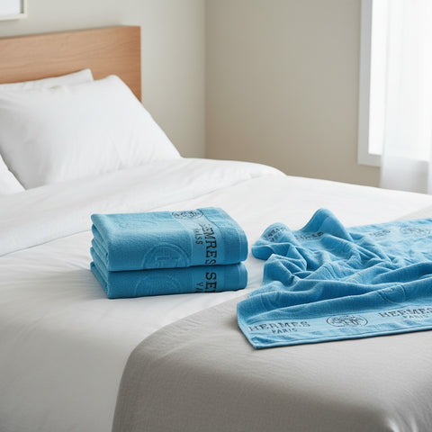 The VJ Supreme Sheared Velour H5 Towel (90×160 cm)