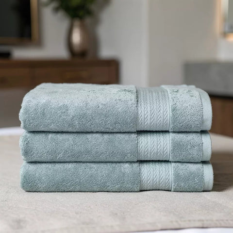 Classic Pistachio Terry Towel  (70×140 cm)