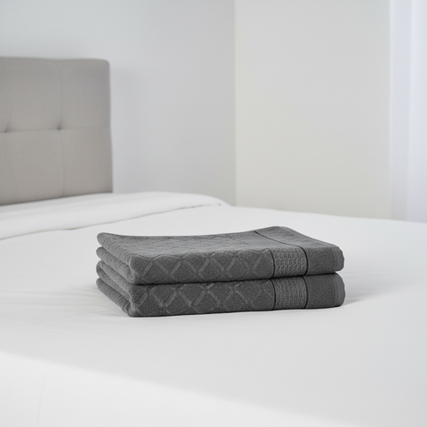 Sophisticated Grey Terry Towel  (70×140 cm)